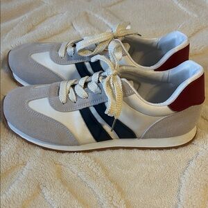 Stylish Women’s Sneakers in Cream/Gray, Navy and Red